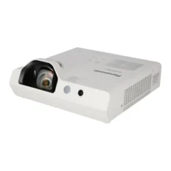 Panasonic LCD Videoprojecteur 3 300 ANSI Lumen