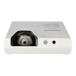 Panasonic LCD Videoprojecteur 3 300 ANSI Lumen