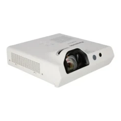 Panasonic LCD Videoprojecteur 3 300 ANSI Lumen