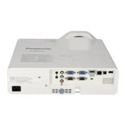 Panasonic LCD Videoprojecteur 3 300 ANSI Lumen