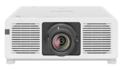 Panasonic PT-REQ80WE Vidéoprojecteur, 3840 x 2160 4K UHD, 8000 Lumen