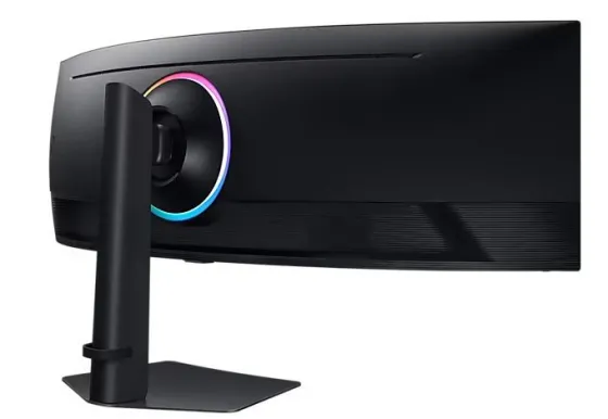 Samsung G95C - Moniteur VA 49", 5120 x 1440, 240Hz, 1ms
